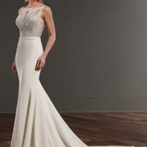 Designer Wedding Dress (Martina Liana #823)